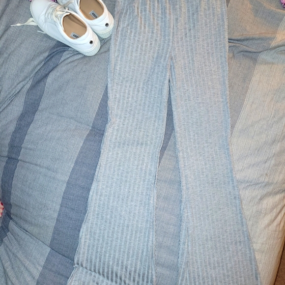 High Waisted Flare Pants - Picture 2 of 9